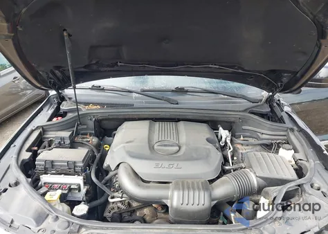 2011 Jeep Grand Cherokee Laredo z USA, uszkodzony, nr VIN 1J4RR4GG5BC555464